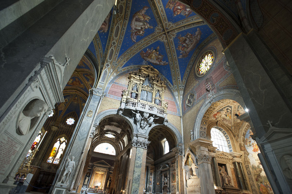 A local church in the Rome back streets